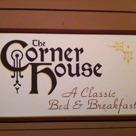 The Corner House Bed & Breakfast Bed & Breakfast Nicholasville Exterior photo